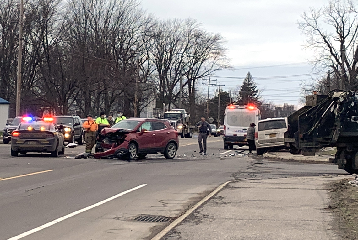 Injuries reported in Dunkirk crash | News, Sports, Jobs - Vimarsana News